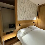 Moderno Costa 49 2-d Appartement *